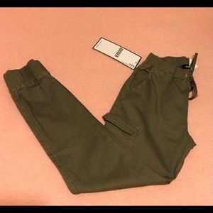 Almost Famous Joggers Size Small